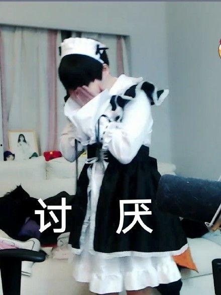 女装大佬吃瓜群众,吃瓜群众热议不断